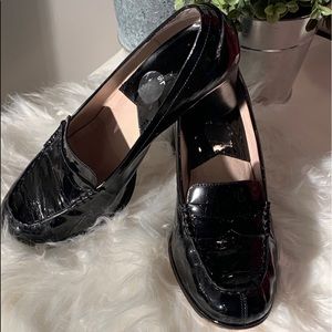 MK Black patent leather heels Size 8